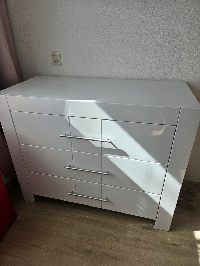 Commode ladekast hoogglans wit, Ophalen, Gebruikt, 50 tot 70 cm, 100 cm of meer