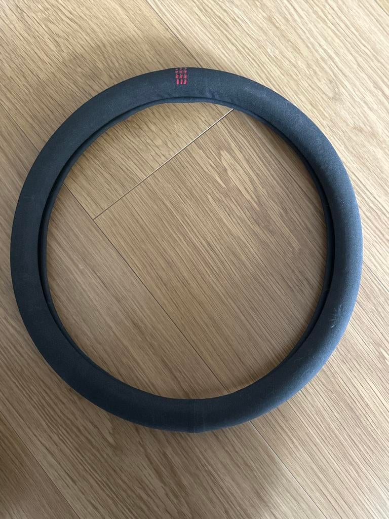 Alcantara look Stuurhoes 37-38 cm - Sportief & Zacht, Auto diversen, Auto-accessoires, Ophalen, Zo goed als nieuw