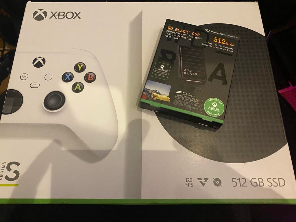 Xbox Series S met 1,24TB + Controller etc., Spelcomputers en Games, Spelcomputers | Xbox Series X en S, Nieuw, Xbox Series S, Ophalen of Verzenden