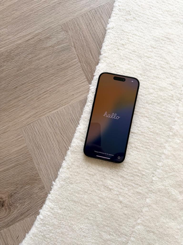 iPhone 15 Pro - 128 GB, Telecommunicatie, Mobiele telefoons | Apple iPhone, 128 GB, Zwart, Ophalen of Verzenden, Zo goed als nieuw