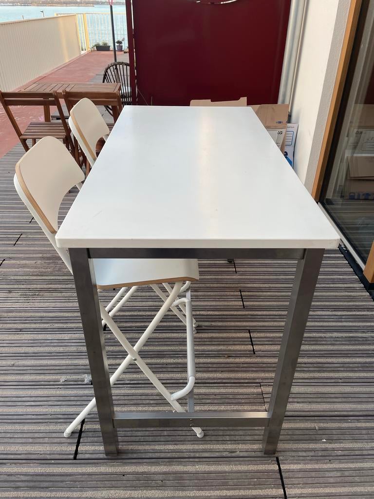 IKEA bartafel UTBY - wit met RVS onderstel, Huis en Inrichting, Tafels | Eettafels, Ophalen, 100 tot 150 cm, 50 tot 100 cm, Zo goed als nieuw