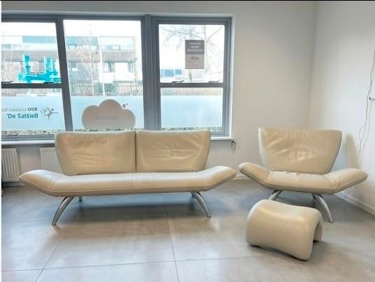 Luxe Leolux Beige Tango bank & tafel, Huis en Inrichting, Banken | Voetenbanken en Poefen, Zo goed als nieuw, 125 cm of meer, 125 cm of meer