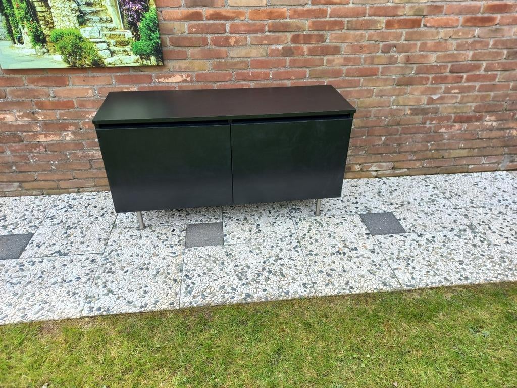 Televisie meubel.  Volledig gelijmd., 100 tot 150 cm, Ophalen of Verzenden, Zo goed als nieuw, Minder dan 100 cm