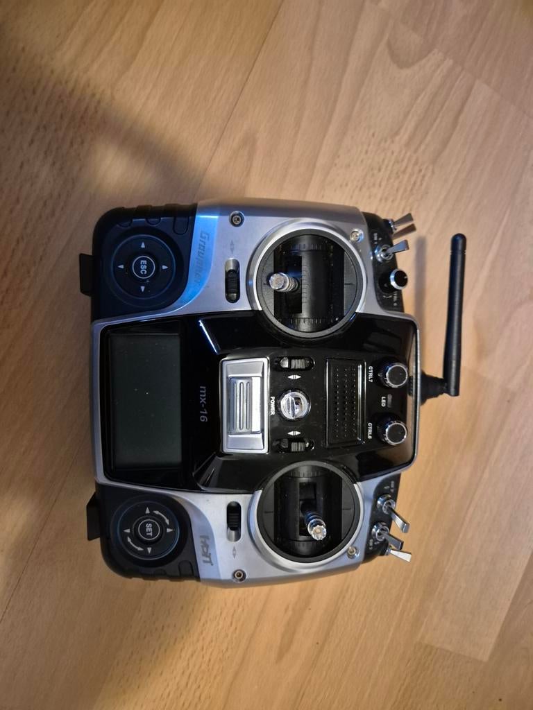 Graupner 2ghz zender met 2 ontvanger, Ophalen, Zo goed als nieuw