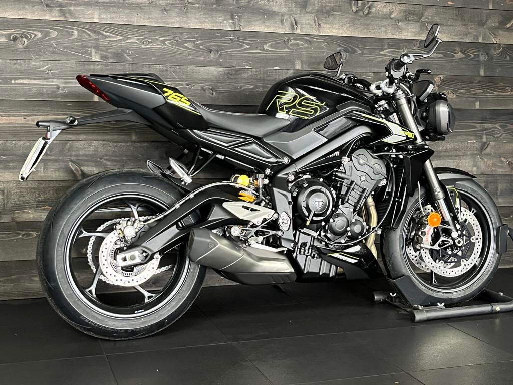 Triumph STREET TRIPLE 765 RS DEMO (bj 2025), Bedrijf, Sport, 765 cc, Meer dan 35 kW