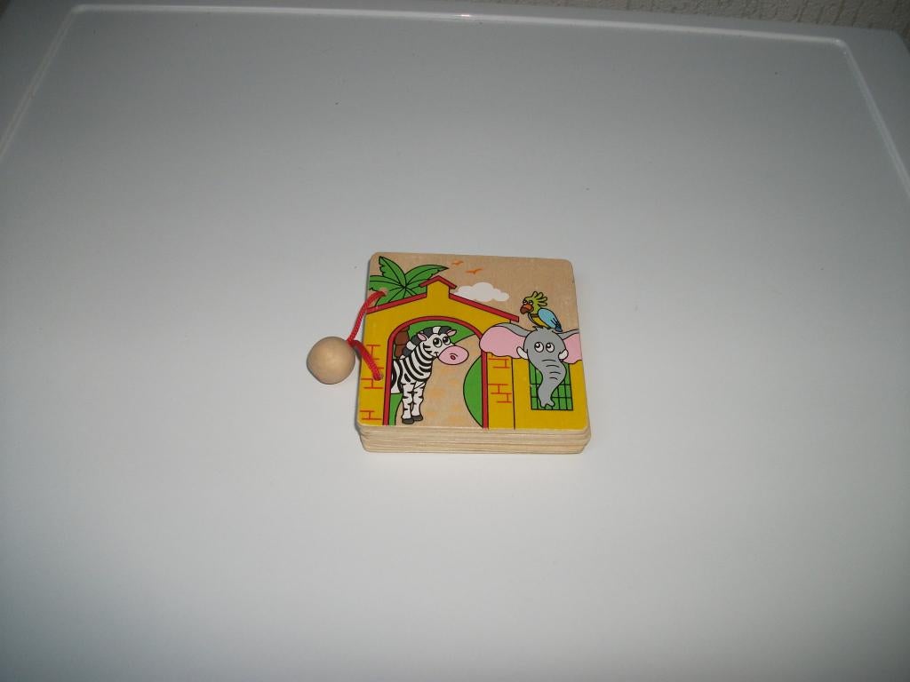 Hout boekje Viga Toys dieren, Ophalen of Verzenden, Gebruikt