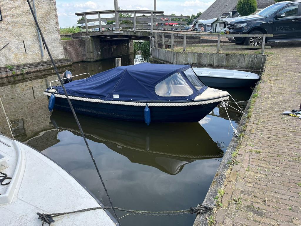 Compacte en complete sloep Malta 470S, Watersport en Boten, Sloepen, Ophalen, Tot 10 pk, 3 tot 6 meter, Buitenboordmotor