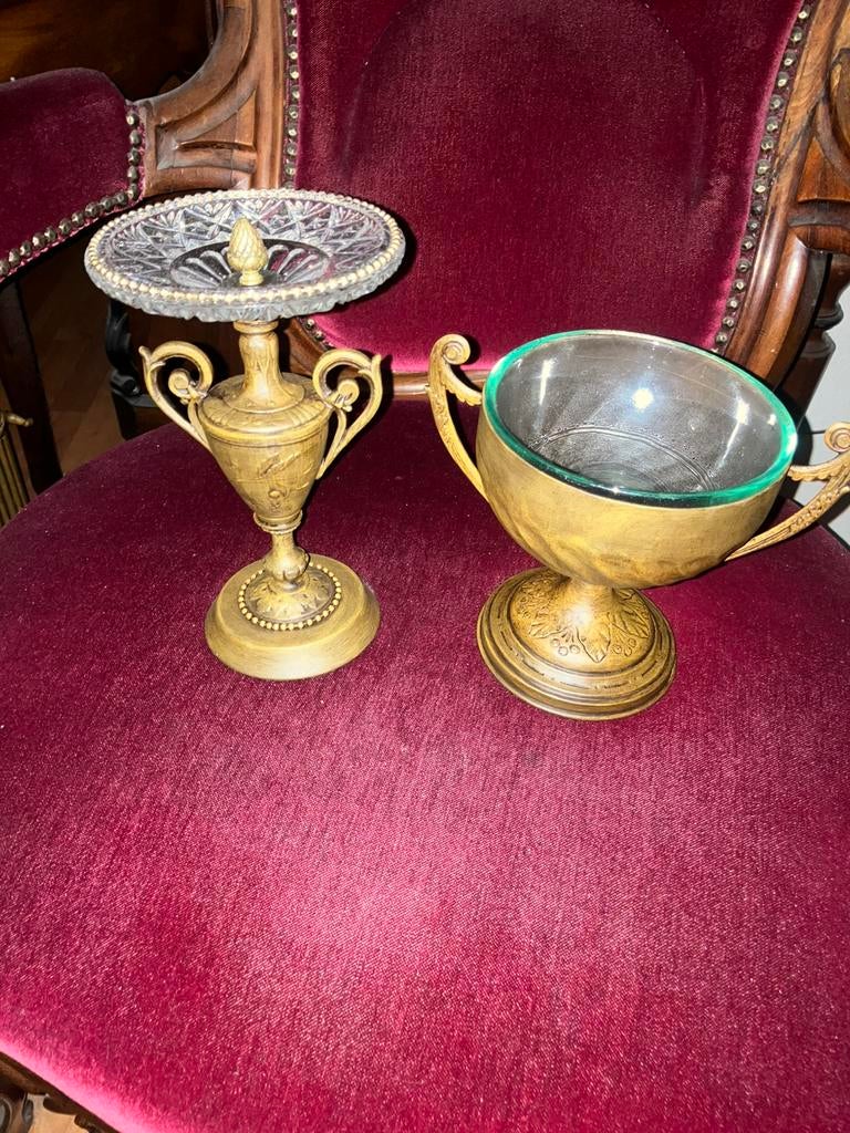 2 bonbonnières., Ophalen of Verzenden