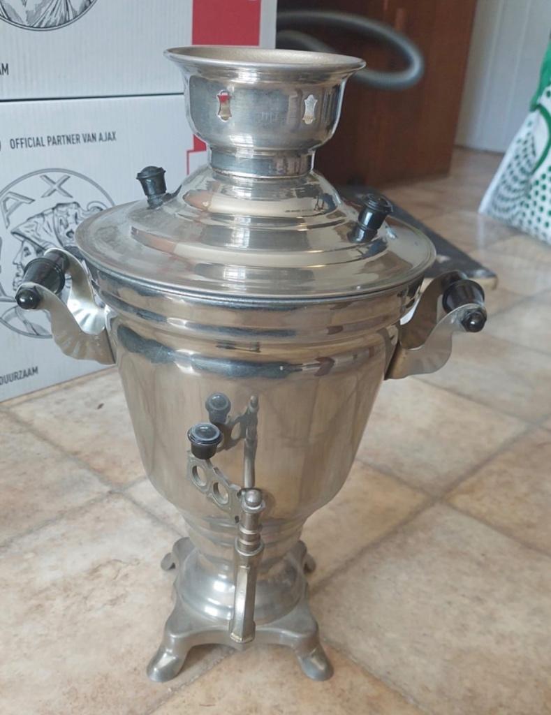 Originele Vintage Russisch Samovar Theemuts Klederdracht Pop, Ophalen