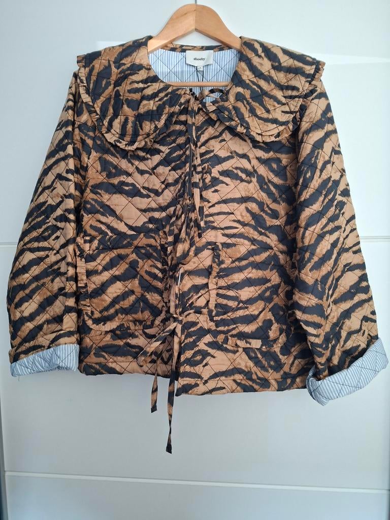 Leuk nieuw quilted jasje van Shoeby maat L/XL, Kleding | Dames, Jassen | Zomer, Ophalen of Verzenden, Nieuw, Maat 46/48 (XL) of groter