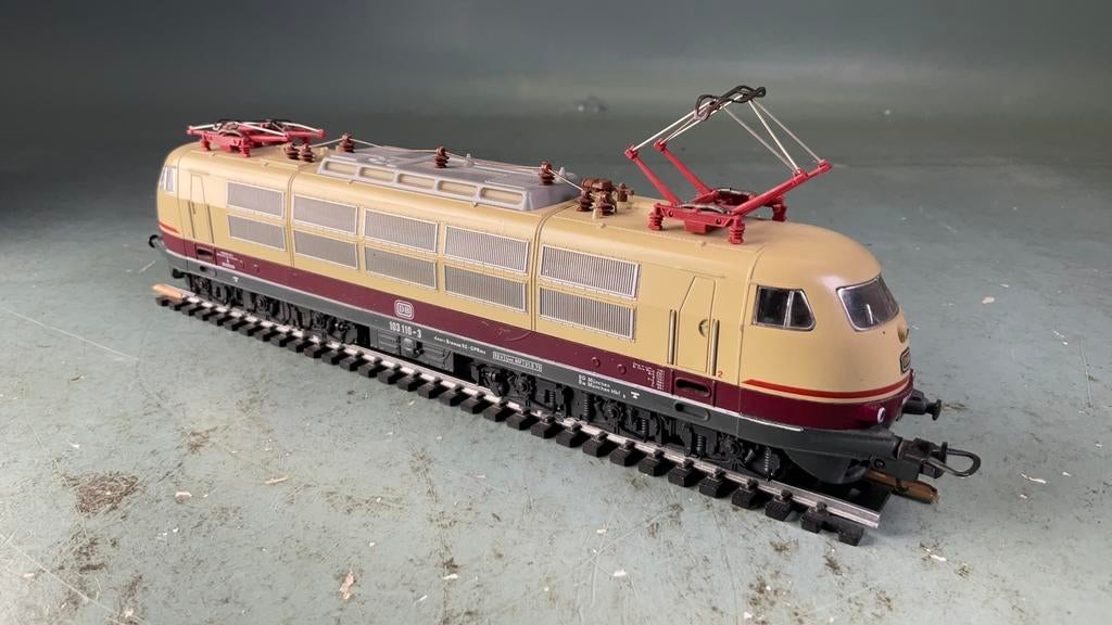LIMA ho E loc 103 110 3 DB goede condite met verlichting, Ophalen of Verzenden, Zo goed als nieuw, Lima, Gelijkstroom
