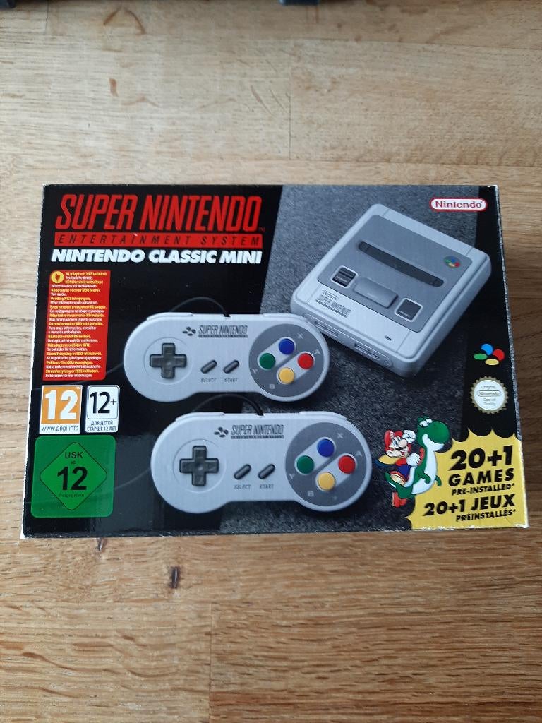 Super Nintendo Classic Mini, Spelcomputers en Games, Spelcomputers | Nintendo Super NES, Ophalen, Nieuw, Met 2 controllers, Met games