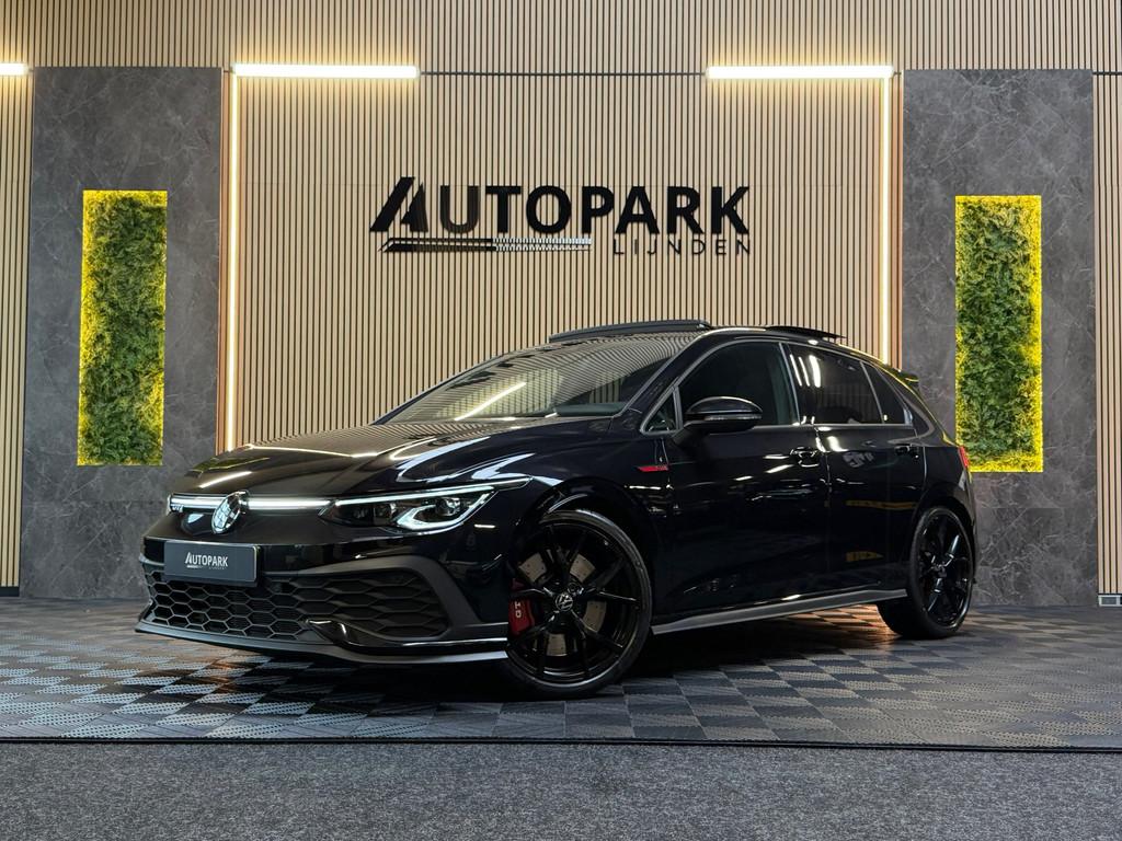 Volkswagen GOLF GTI CLUBSPORT|AKRA|NURNBURGRING|PANO|HuD|HAR, Gebruikt, 4 cilinders, 1984 cc, Alcantara