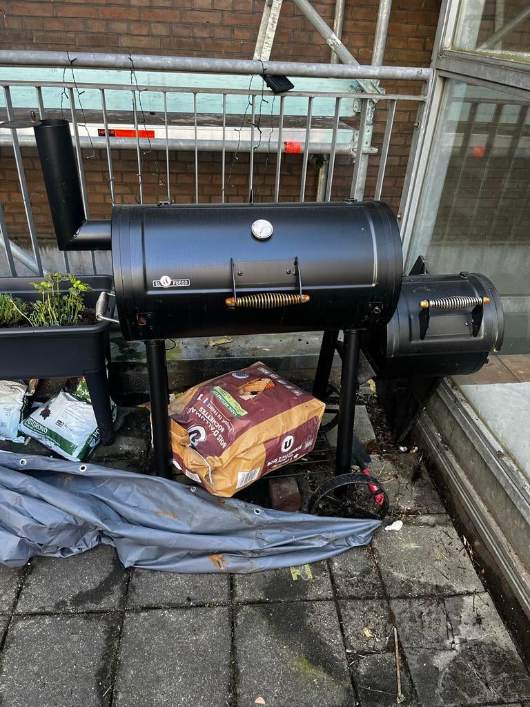 El Fuego Smoker Barbecue BBQ, Ophalen, Gebruikt, Met accessoires
