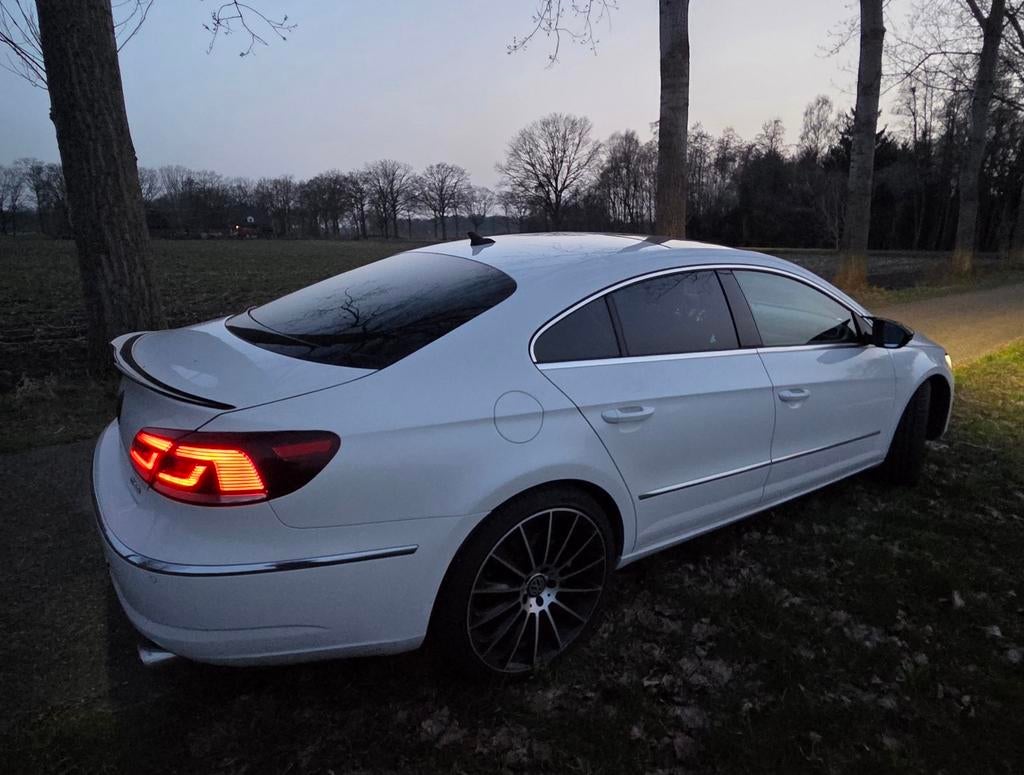 Passat 3.6 V6 FSI CC 4MOTION AUT Wit 300pk beperkte inruil, Auto's, Volkswagen, Automaat, Zwart, 4 stoelen, Wit