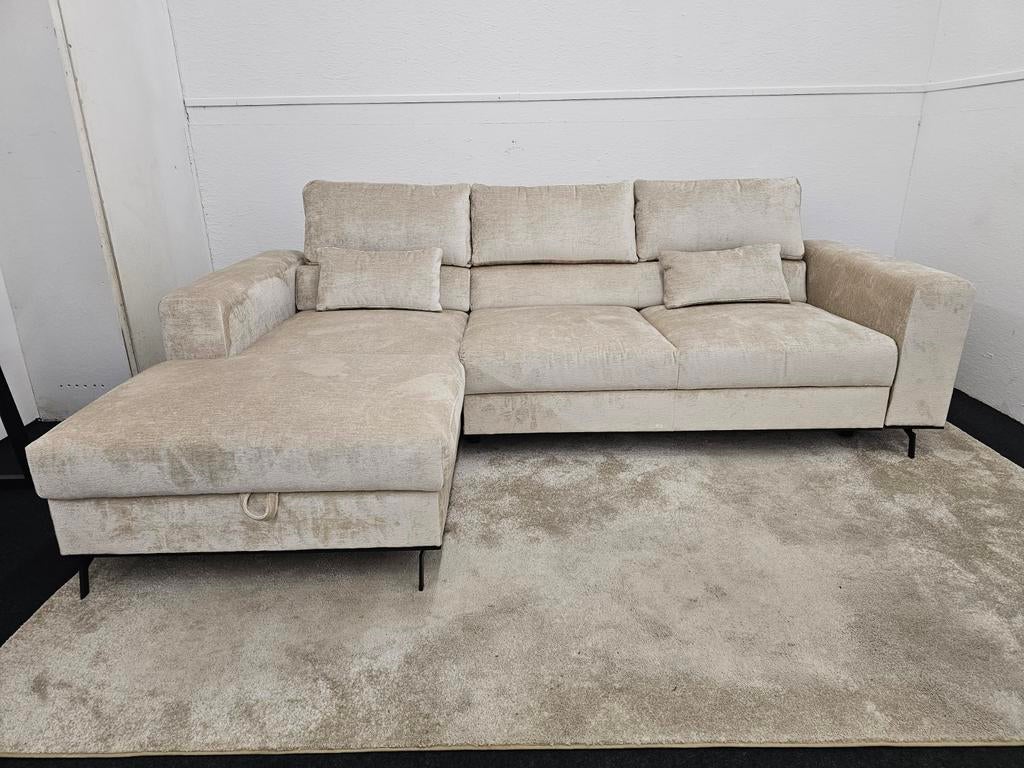 Gloednieuwe luxe hoekbank met slaapfunctie en opslag