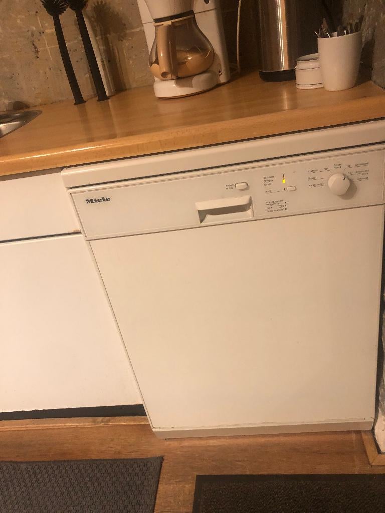 Miele vaatwasser, Witgoed en Apparatuur, Vaatwasmachines, Gebruikt, Minder dan 85 cm, 60 cm of meer, Ophalen of Verzenden