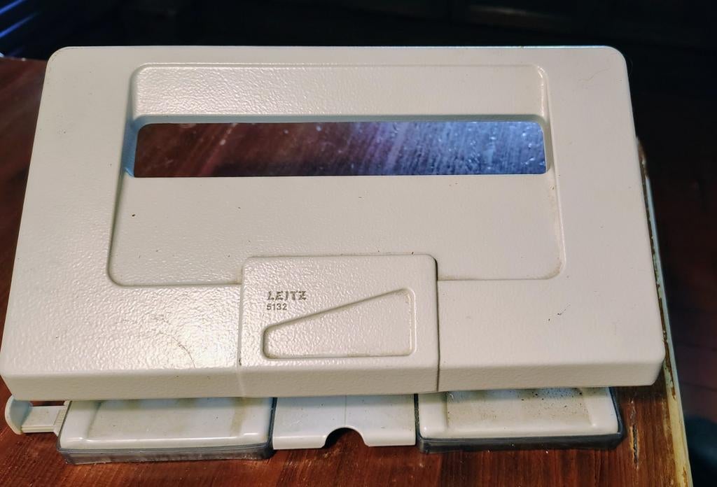 Perforator Leitz 5132 4-gaats, Diversen, Ophalen of Verzenden, Gebruikt