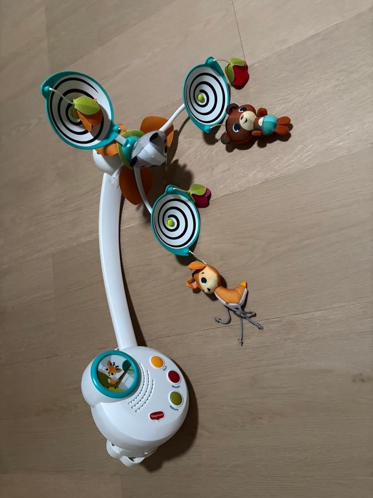 Mooie Tiny Love muziekmobiel, Ophalen, Zo goed als nieuw