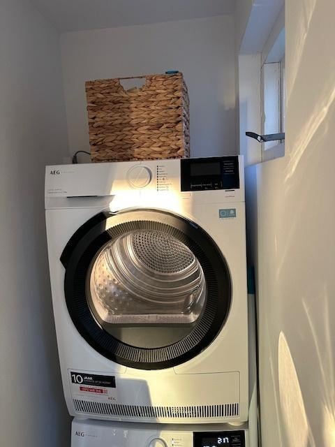 Gloednieuwe AEG warmtepompdroger – TR8ESSEN AbsoluteCare, Ophalen, Wolprogramma, 6 tot 8 kg, Overige typen