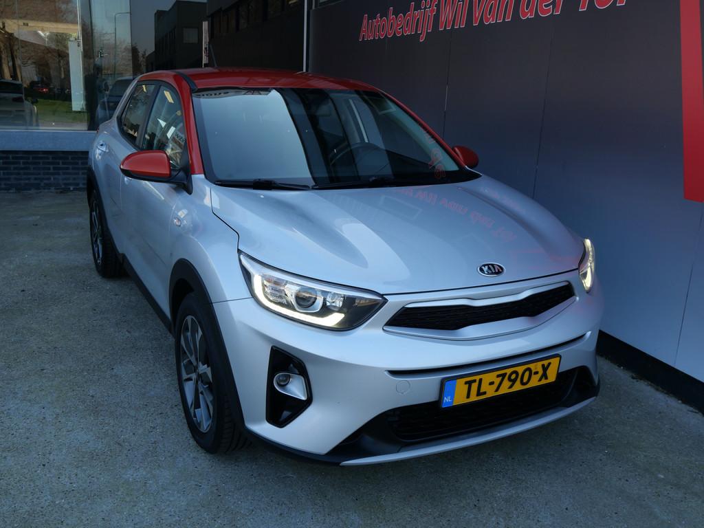 Kia Stonic 1.0 T-GDi COMFORT PLUS LINE | CRUISE | CAMERA | C, Voorwielaandrijving, Gebruikt, Origineel Nederlands, Bedrijf