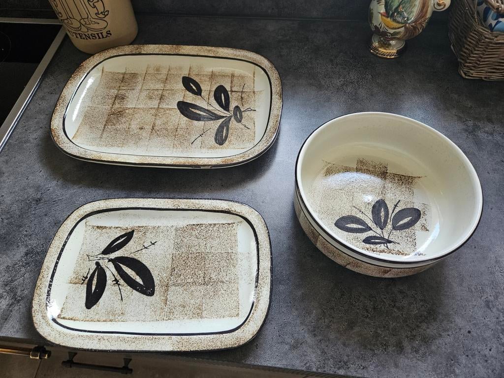 Ceramano Conzeption Interieur Steingut Schalen en Borden, Gebruikt, Ophalen of Verzenden, Bord(en), Overige stijlen