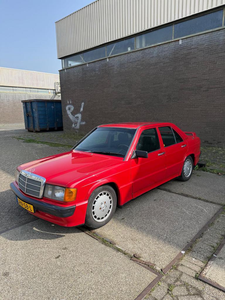 Oldtimer Mercedes 190D 2.5 Diesel 1986 2.3 16v pakket, Auto's, Automaat, 23 km/l, Diesel, 1143 kg