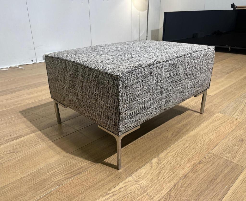 ZGAN Design on Stock Bloq Hocker + GARANTIE NP €950, 50 tot 75 cm, Design on Stock, Ophalen of Verzenden, Zo goed als nieuw