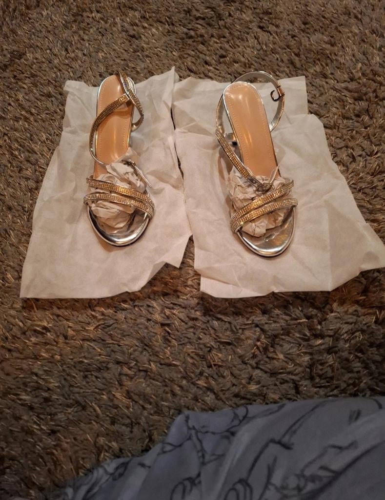 Strass steentjes dansschoenen zilver, Overige kleuren, Nieuw, Dansschoenen, Ophalen of Verzenden