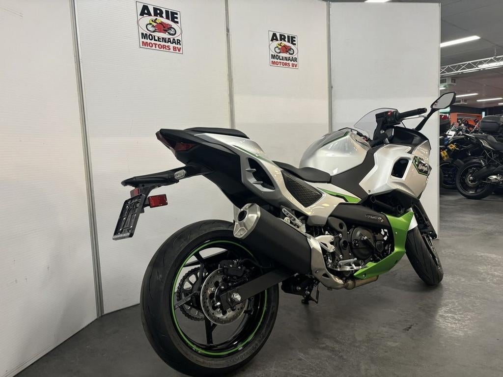 Kawasaki Ninja 7 Hybrid (bj 2024) - foto 2