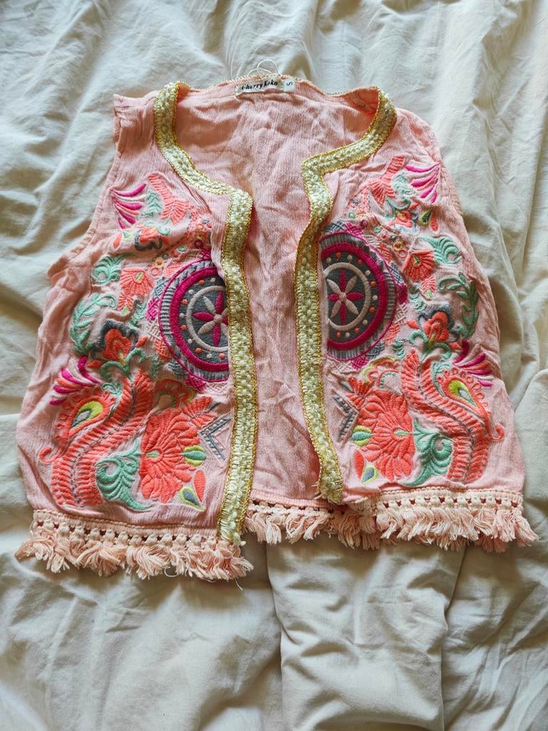 Boho Ibiza Gilet Koraal met Geborduurde Bloemen & Fringes S, Cherry Koko, Ophalen of Verzenden, Nieuw