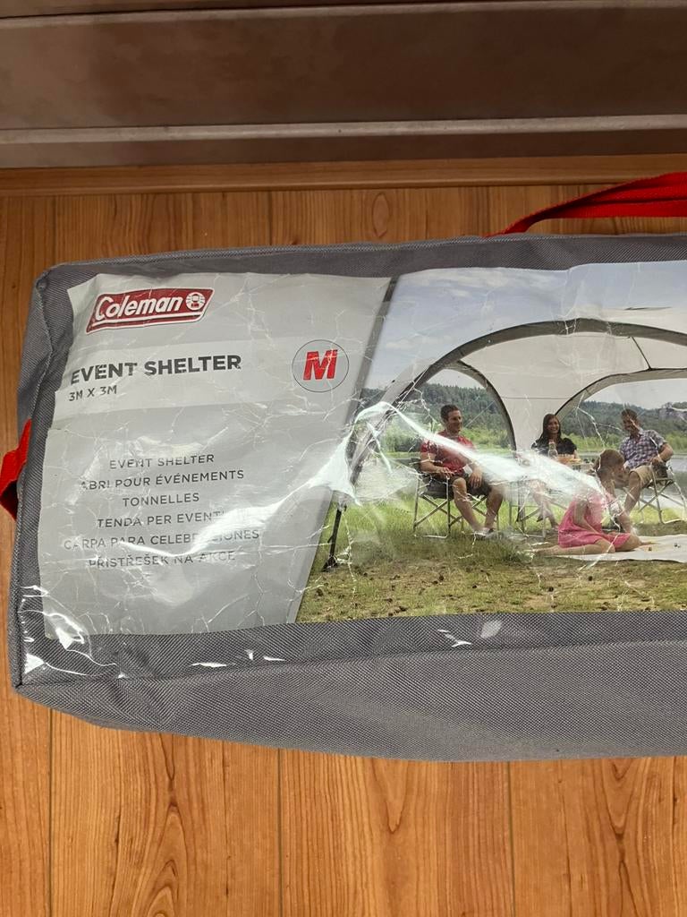 Shelter  3/3 m, Ophalen, Gebruikt