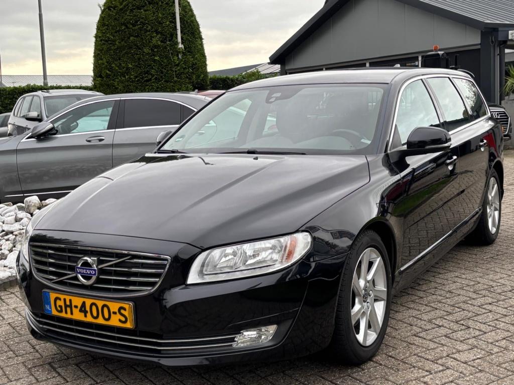 Volvo V70 1.6 D2 Diesel Nordic 2015 Zwart Trekhaak, Auto's, Euro 5, Gebruikt, Zwart, 4 cilinders