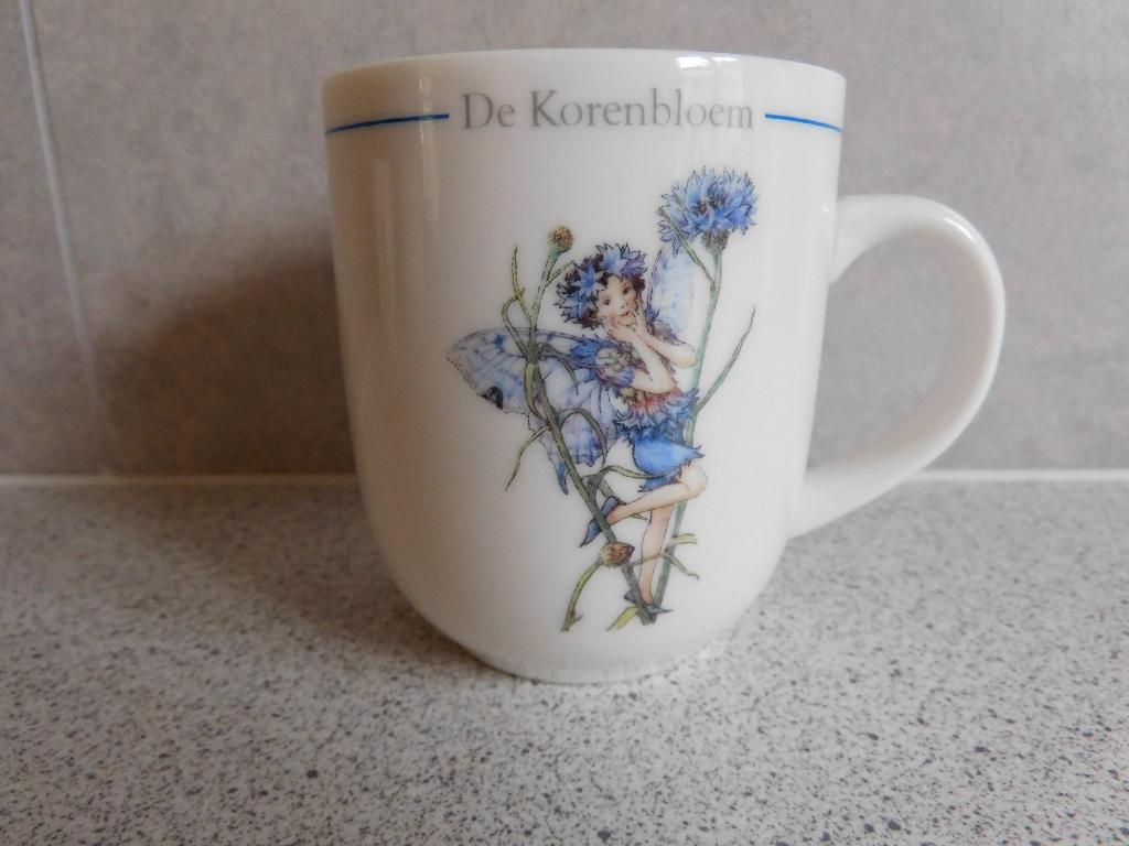 Mok de Korenbloem Flower Fairies, Ophalen of Verzenden, Zo goed als nieuw, Overige stijlen, Kop(pen) en/of Schotel(s)