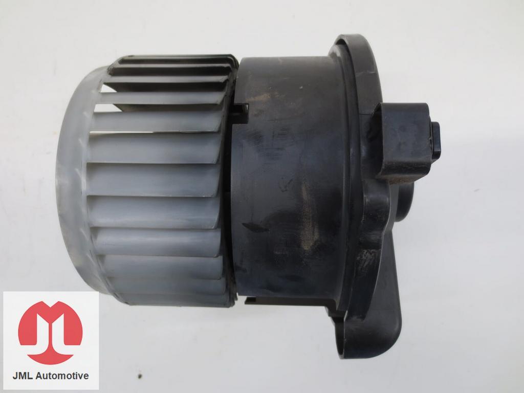 KACHELMOTOR AANJAGER VENTILATORMOTOR MITSUBISHI COLT, Gebruikt, -, -, Ophalen of Verzenden