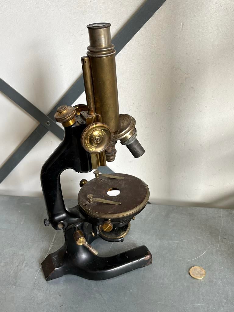 Mooie Vintage Microscoop - Gemerkt - C Reigert, Ophalen, Gebruikt, Biologische microscoop, ?