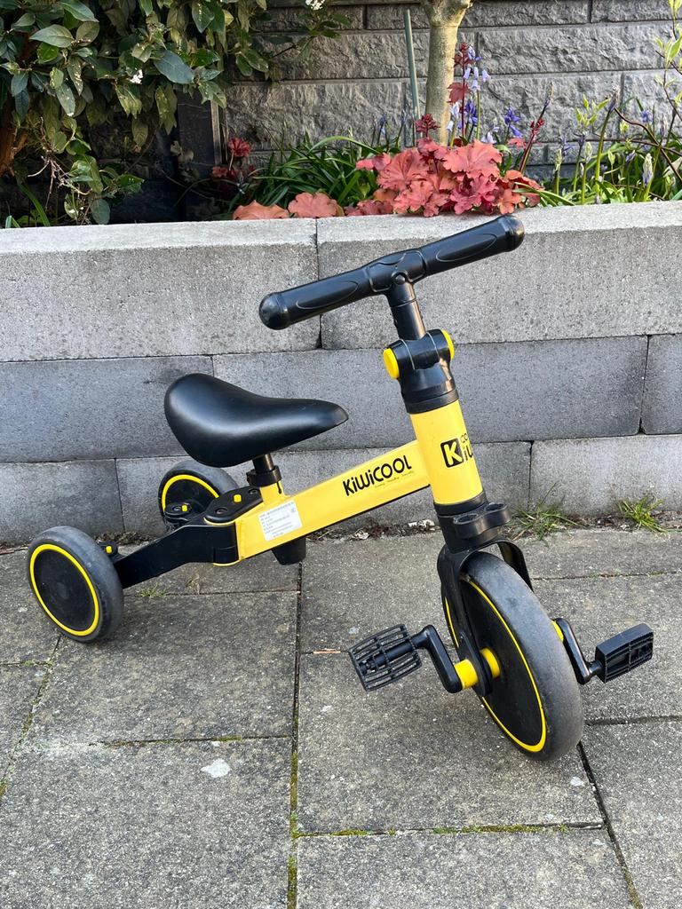 KiwiCool Loopfiets / Driewieler - Geel, Ophalen, Gebruikt, Verstelbare zitting