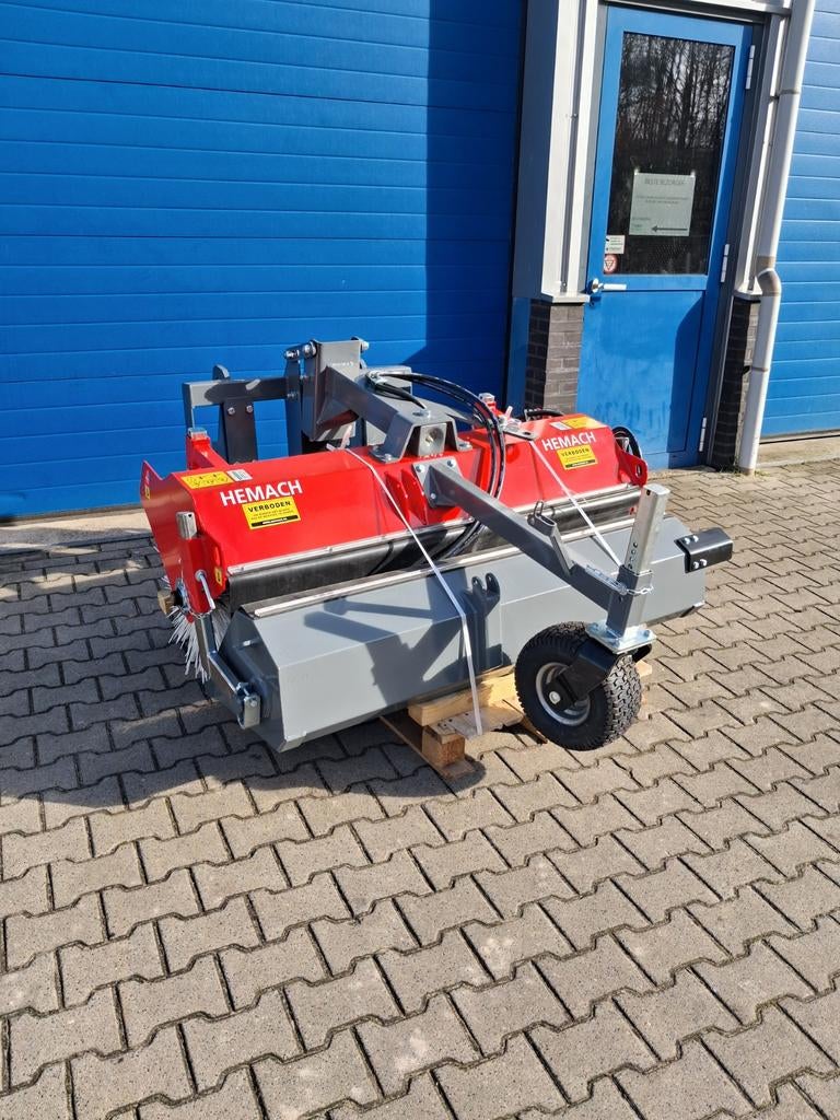 Hemach veegmachine mini shovel nieuw giant knikmops schaffer, Ophalen of Verzenden, Gebruikt