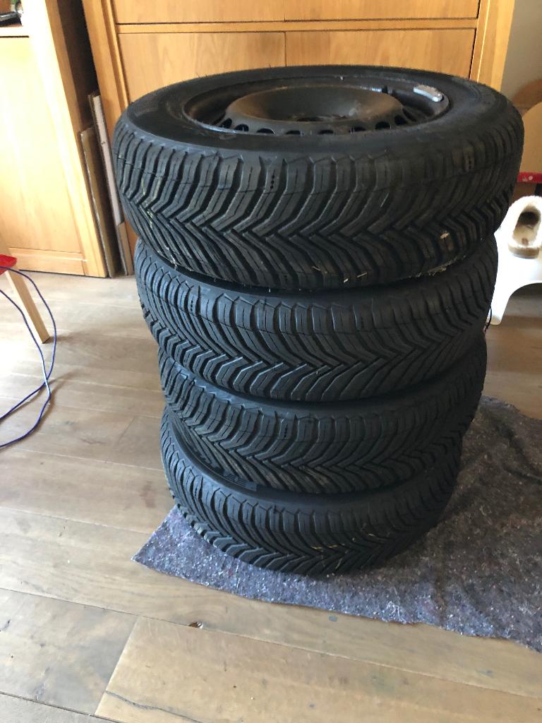 Nieuw Michelin CrossClimate banden op velg 195/65 R 15., Auto-onderdelen, Banden en Velgen, Ophalen, 15 inch, Banden en Velgen