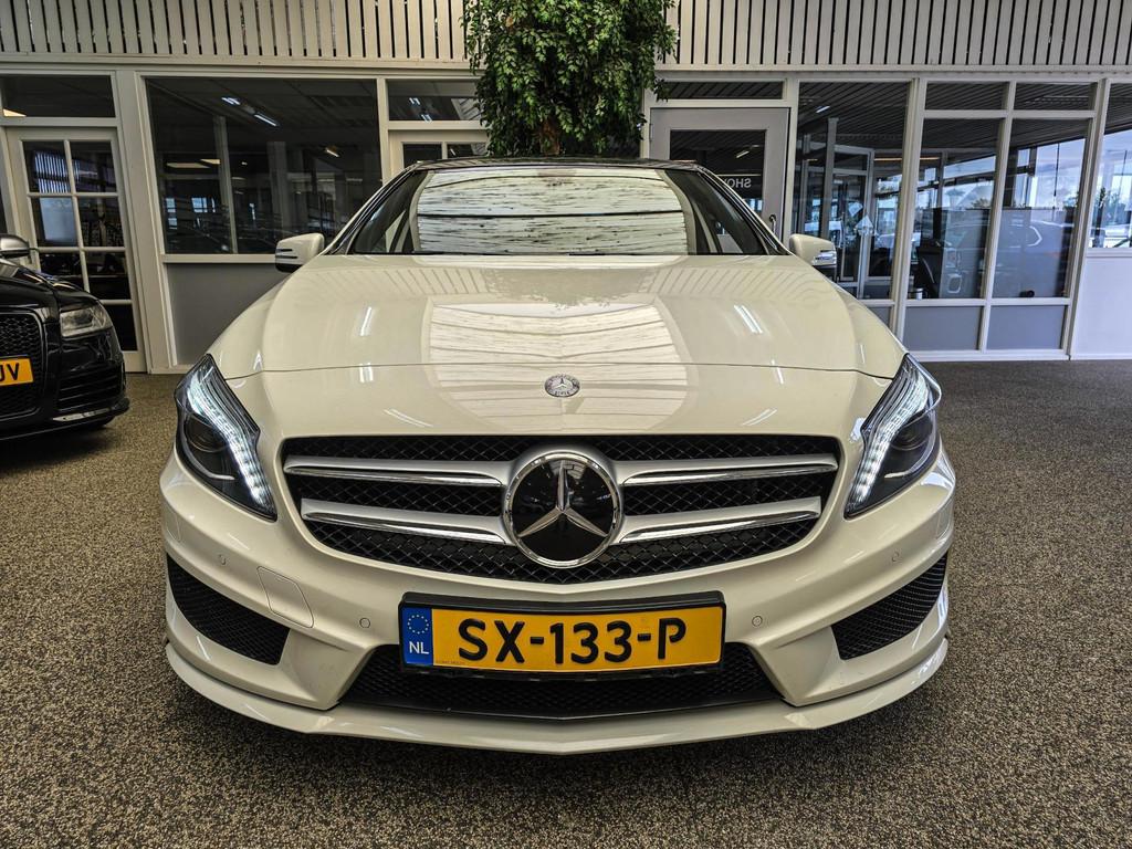 Mercedes-Benz A-klasse 180 AMG PANO XENON, Voorwielaandrijving, Gebruikt, 4 cilinders, 1595 cc