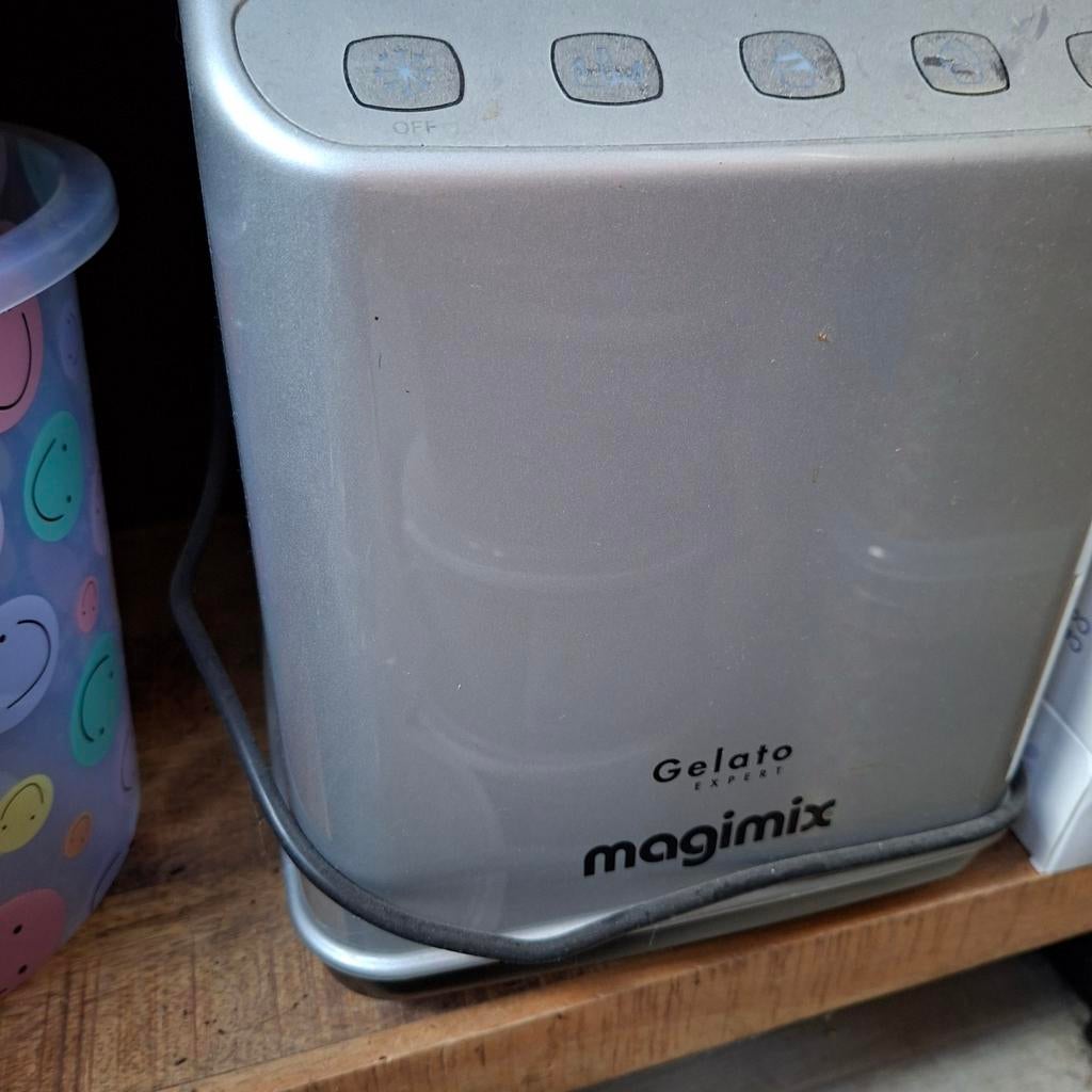 Magimix gelato expert nieuwstaat professionele ijsmachine, Ophalen, Zo goed als nieuw