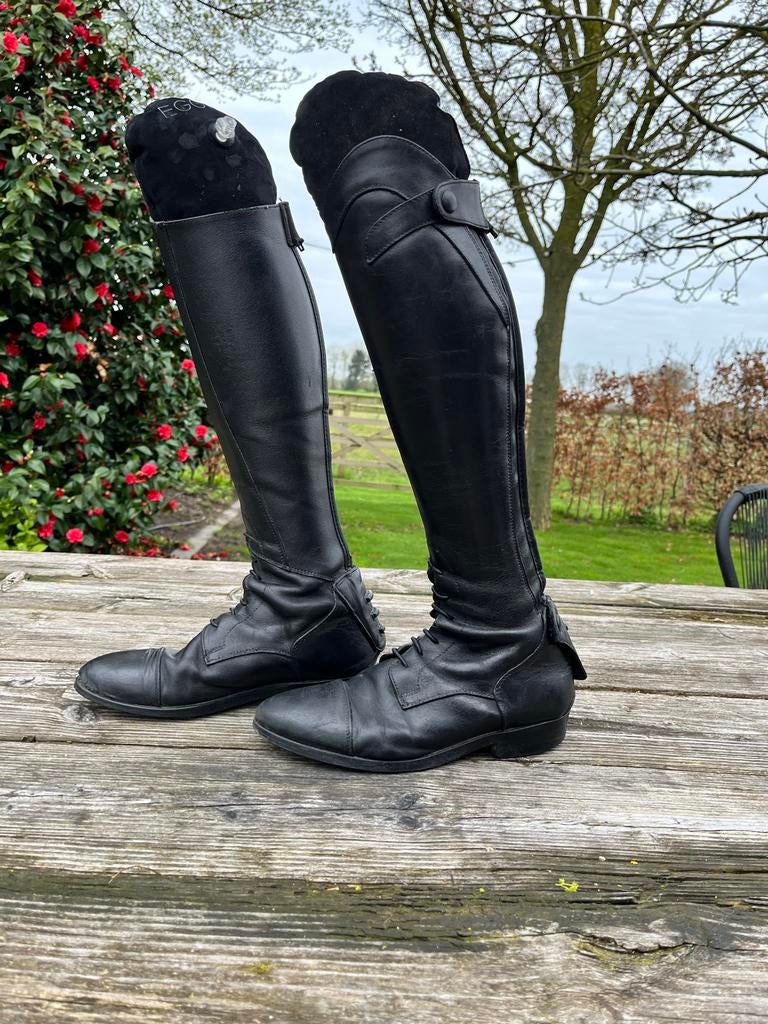 Mooi zwarte Ego 7 rijlaarzen te koop., Dieren en Toebehoren, Paardrijkleding, Ophalen, Gebruikt, Kinderen, Springen