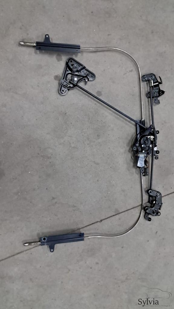 Dakslot mechanisme voorzijde BMW 3 serie E93 cabrio 54377171, Gebruikt, -, -, Ophalen of Verzenden