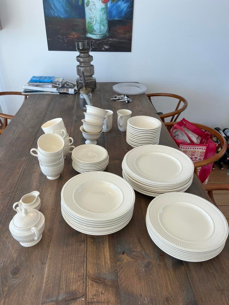 Wedgewood Edme servies; in 1 koop, Ophalen, Aardewerk, Wedgwood, Bord(en)
