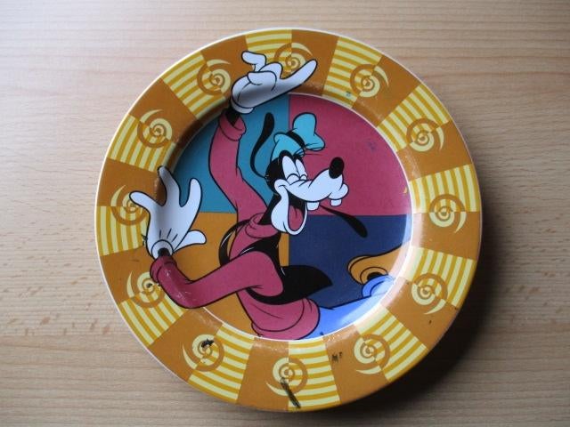 Disney Goofy stenen bordje Sakura NY 21cm 1998, Ophalen of Verzenden, Goofy of Pluto, Gebruikt, Beeldje of Figuurtje