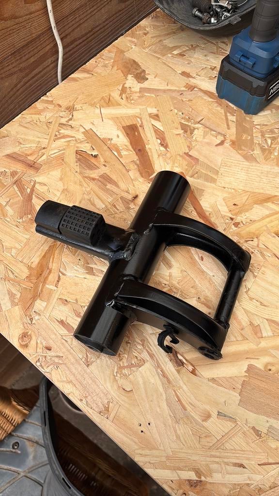 Subframe 125-180cc 2t, Ophalen of Verzenden, Zo goed als nieuw