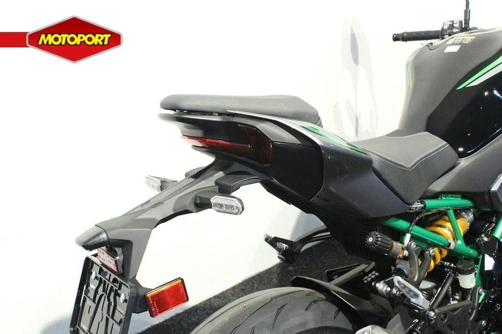 Kawasaki Z900 SE - foto 2