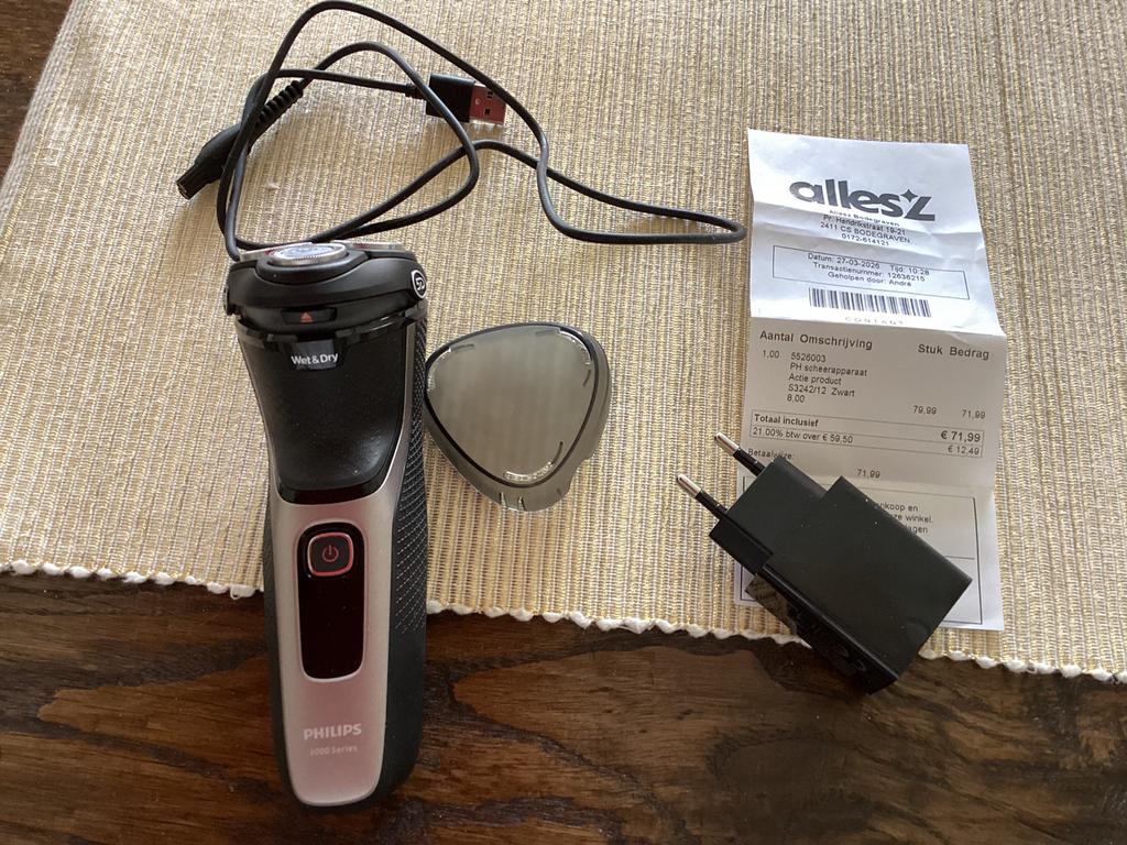 Philips scheerapparaat serie 3000, Ophalen of Verzenden, Zo goed als nieuw, Scheren en Epileren
