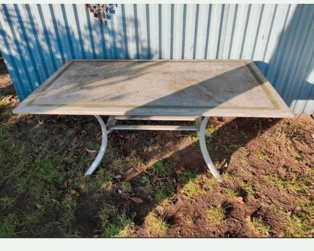 Betonnen tuintafel 160x90,bijna gratis!, Tuin en Terras, Tuintafels, Ophalen, Gebruikt, Rechthoekig