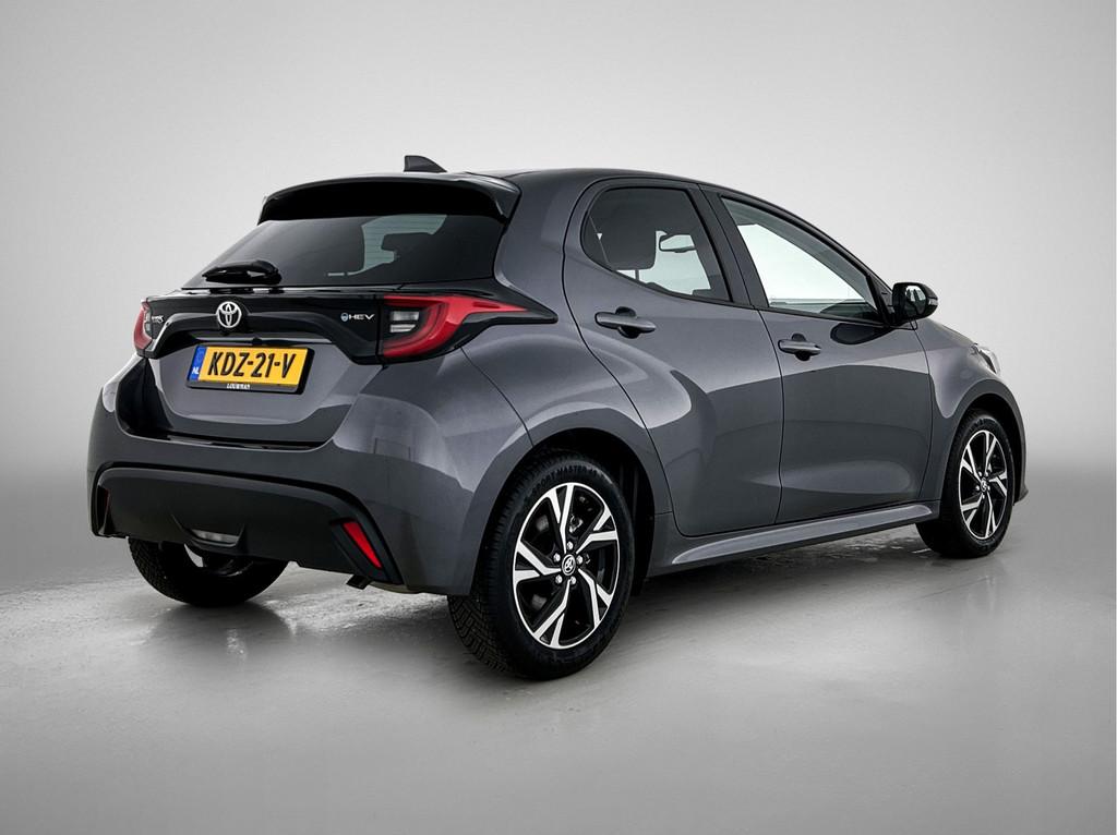 Toyota Yaris 1.5 Hybrid 115 First Edition (bj 2024), 12 maanden, Gebruikt, 1490 cc, Bedrijf